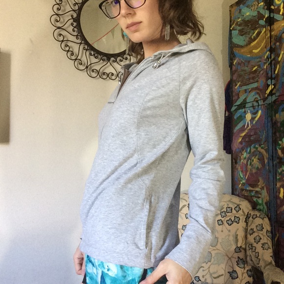 SOLD Danskin Now Super Soft Grey Athletic Zip Up - Picture 5 of 8